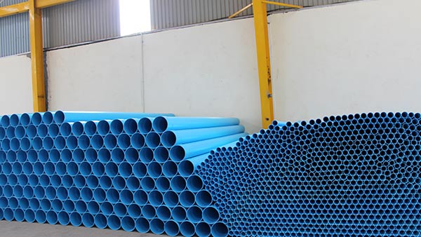PVC-M管材（cái）生產線成品展示2
