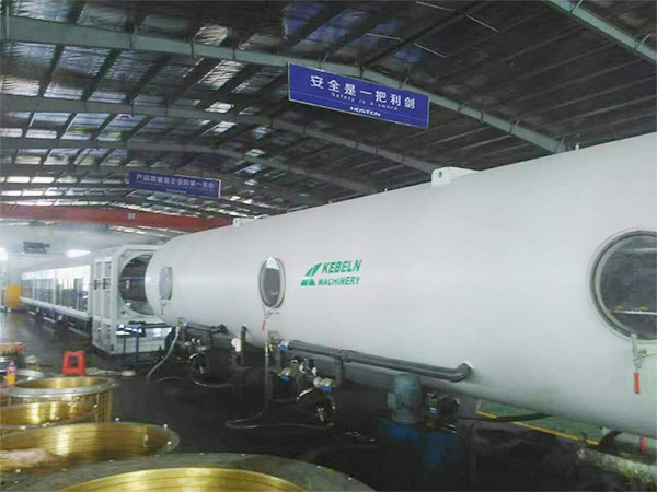 PPR-PERT管材擠出機生產線（xiàn）展示4